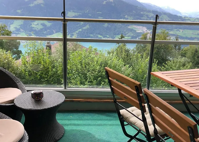 Appartement Mit Und Bergsicht Im Vier Sterne Beatenberg