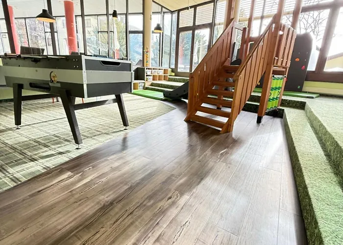 Mit Und Bergsicht Im Vier Sterne *