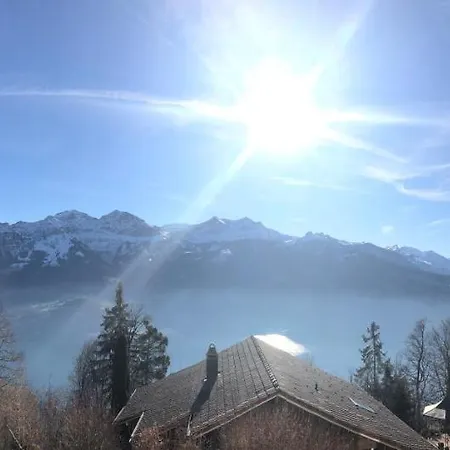 Apartamento Mit Und Bergsicht Im Vier Sterne Beatenberg